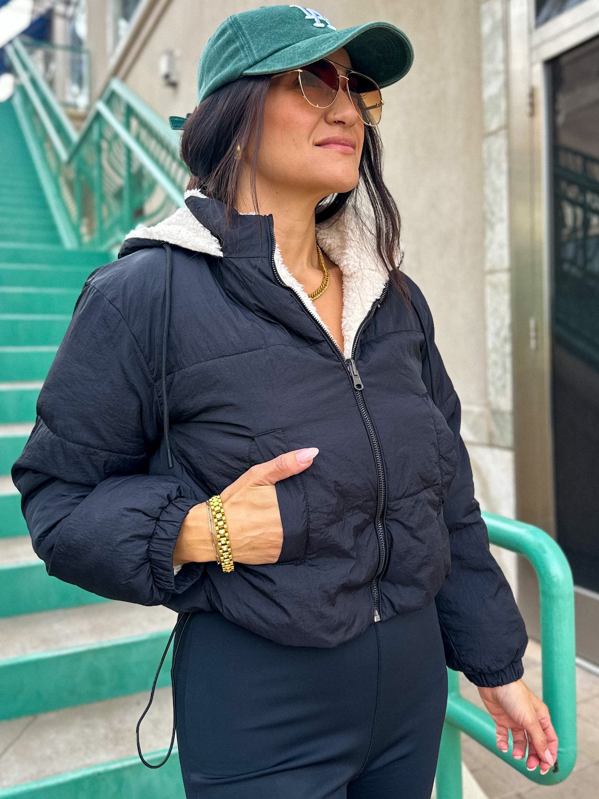 Women's black reversible soft sherpa down puffer crop jacket