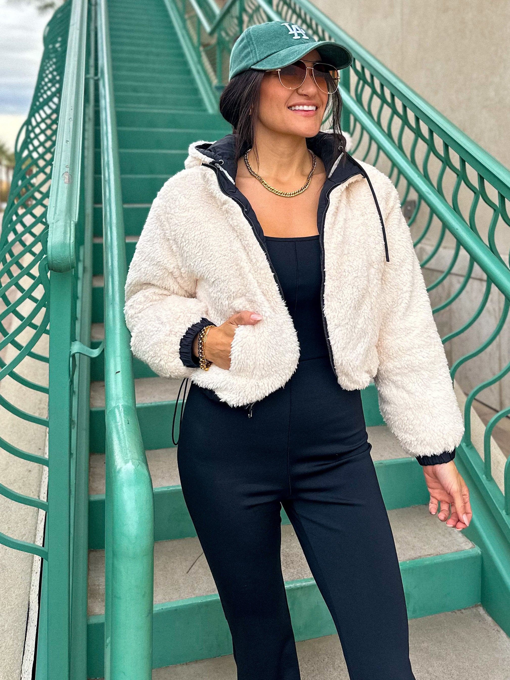 Women's black reversible soft sherpa down puffer crop jacket