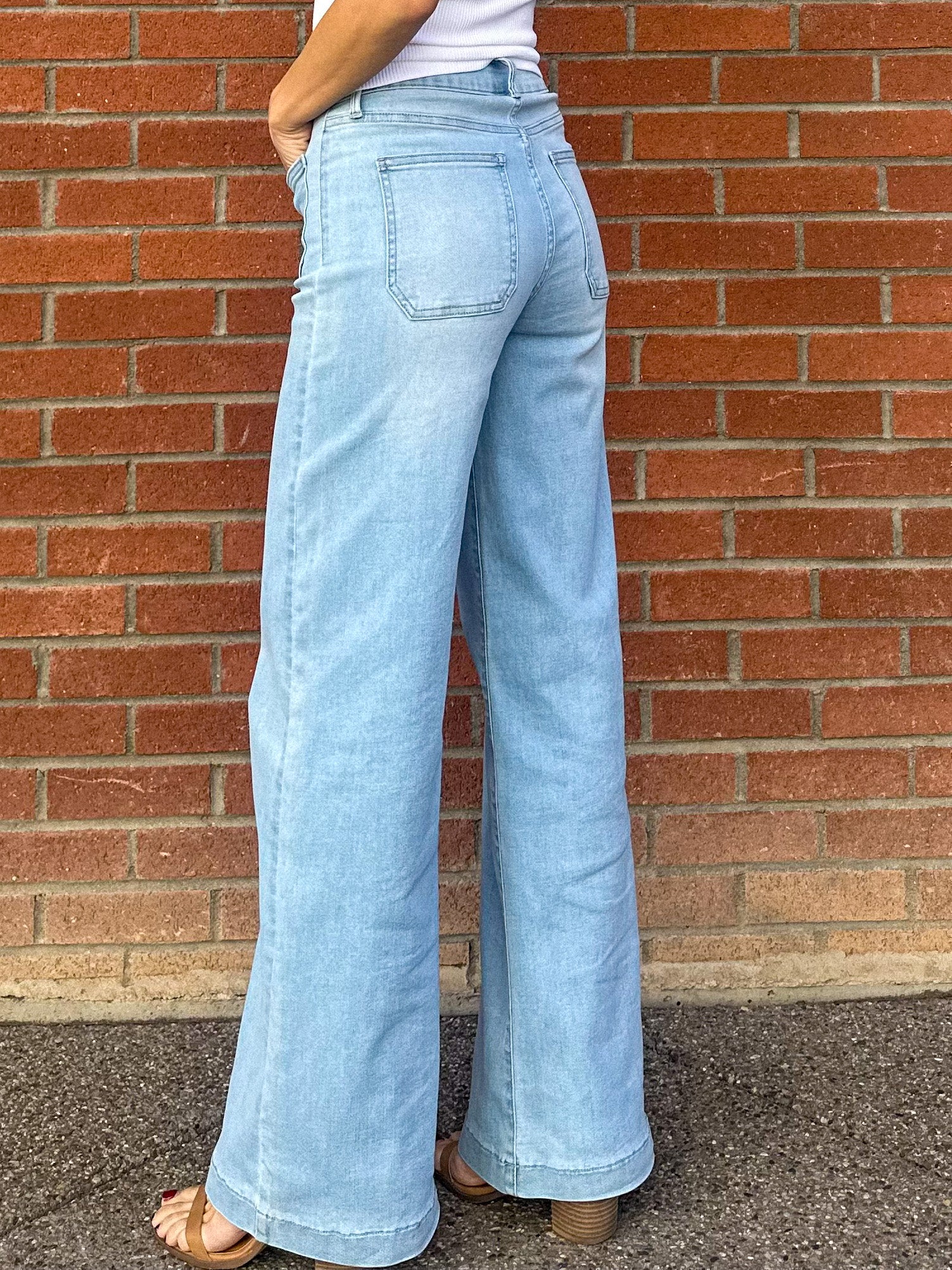 JBD womens just black denim, wide leg front pocket light denim wash