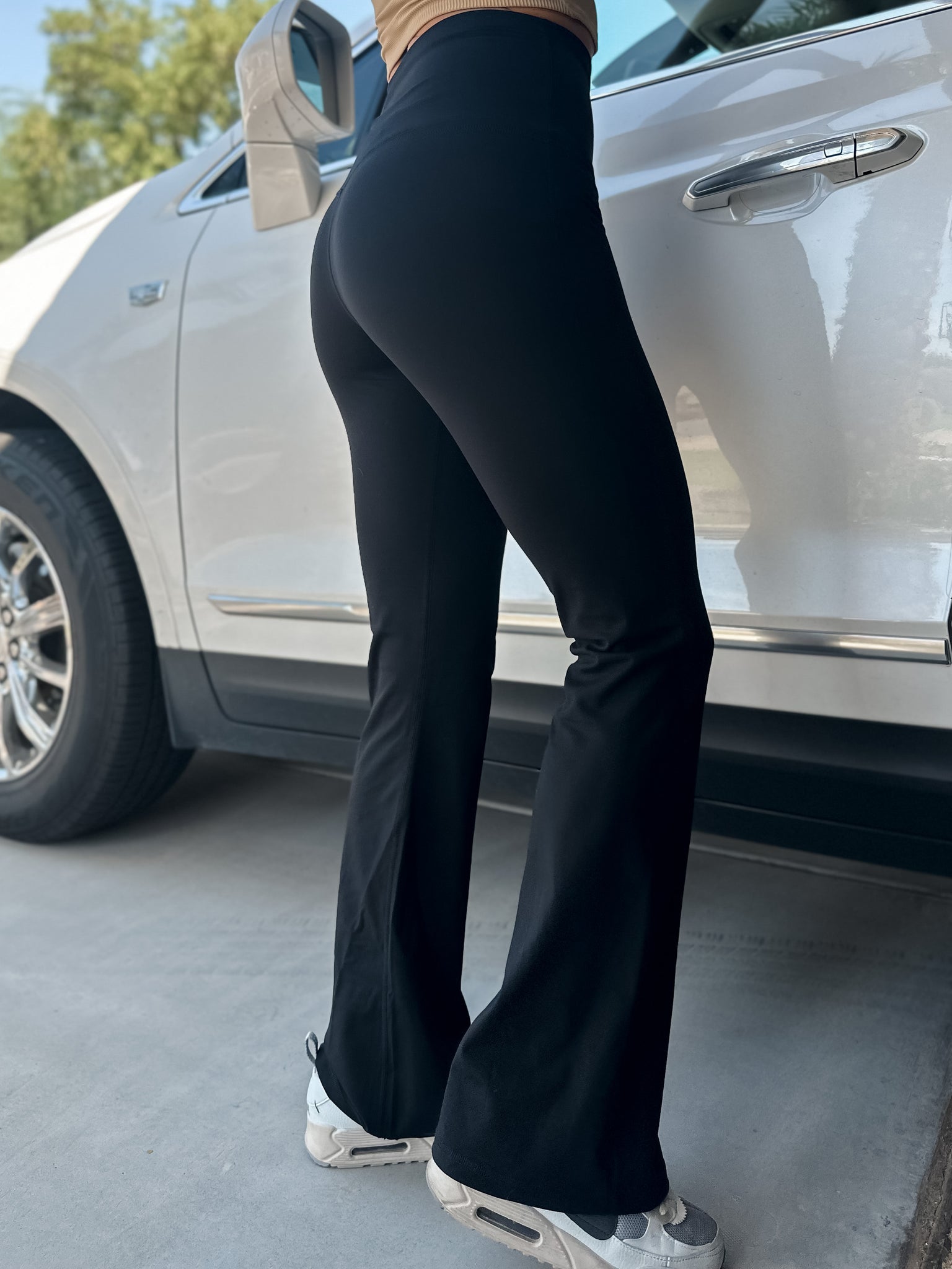 buttery soft comfortable stretchy yoga flare pants