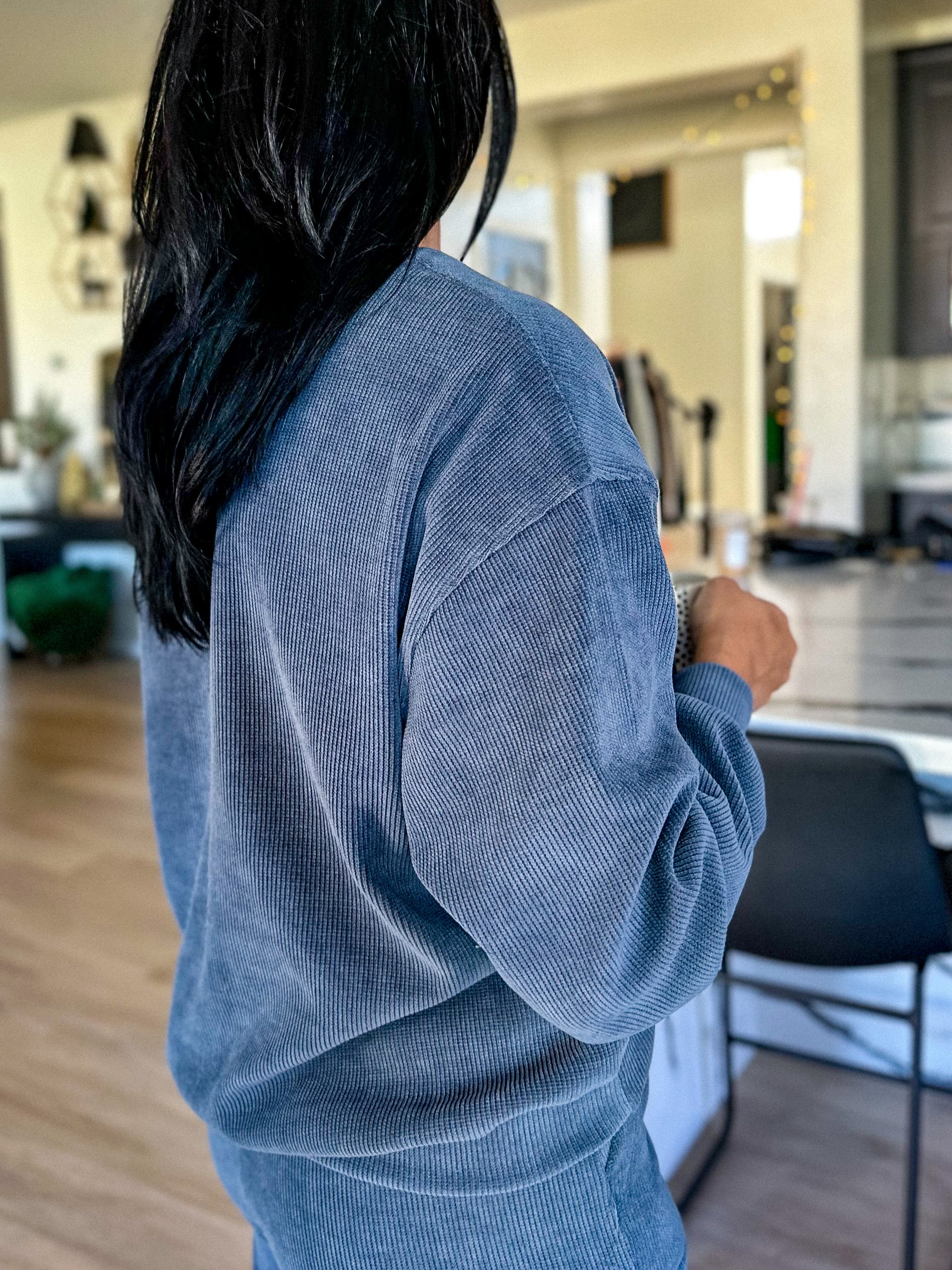 women's blue relaxed fit oversized soft ribbed corduroy athleisure crewneck pullover sweatshirt